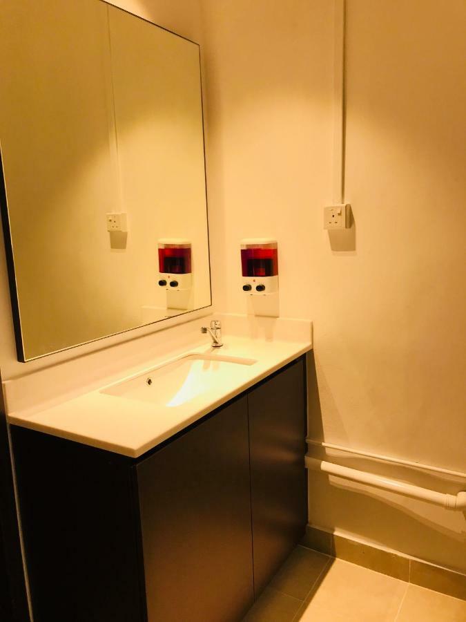 Atlantis Pods @ Chinatown Hotel Сингапур Екстериор снимка